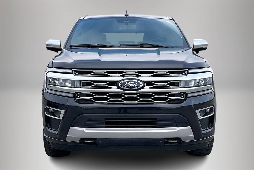 Used 2024 Ford Expedition Platinum AWD/4WD image 3