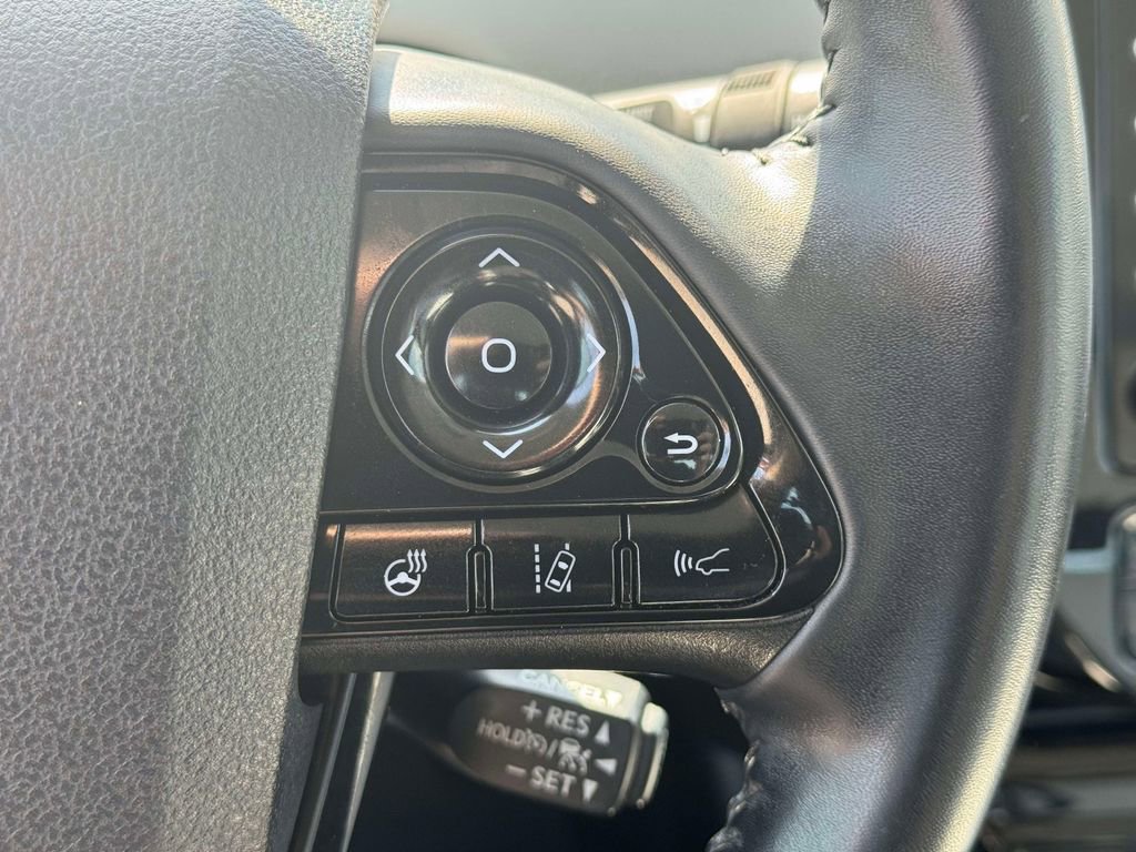 Used 2022 Toyota Prius XLE w/ Advanced Technology Package AWD/4WD image 19