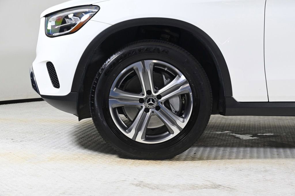 Used 2020 Mercedes-Benz GLC 300 image 23