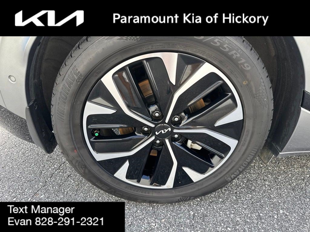 Used 2023 Kia EV6 GT-Line w/ GT-Line White Seat Package RWD image 4