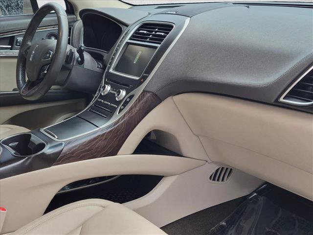 Used 2016 Lincoln MKX Select w/ Select Plus Package FWD image 22