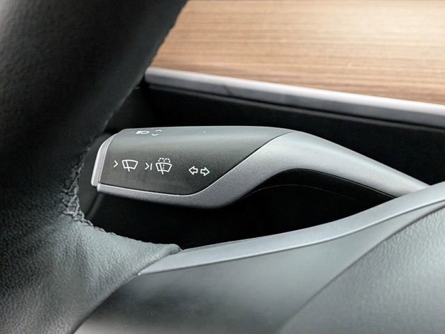 Used 2022 Tesla Model 3 Performance image 36