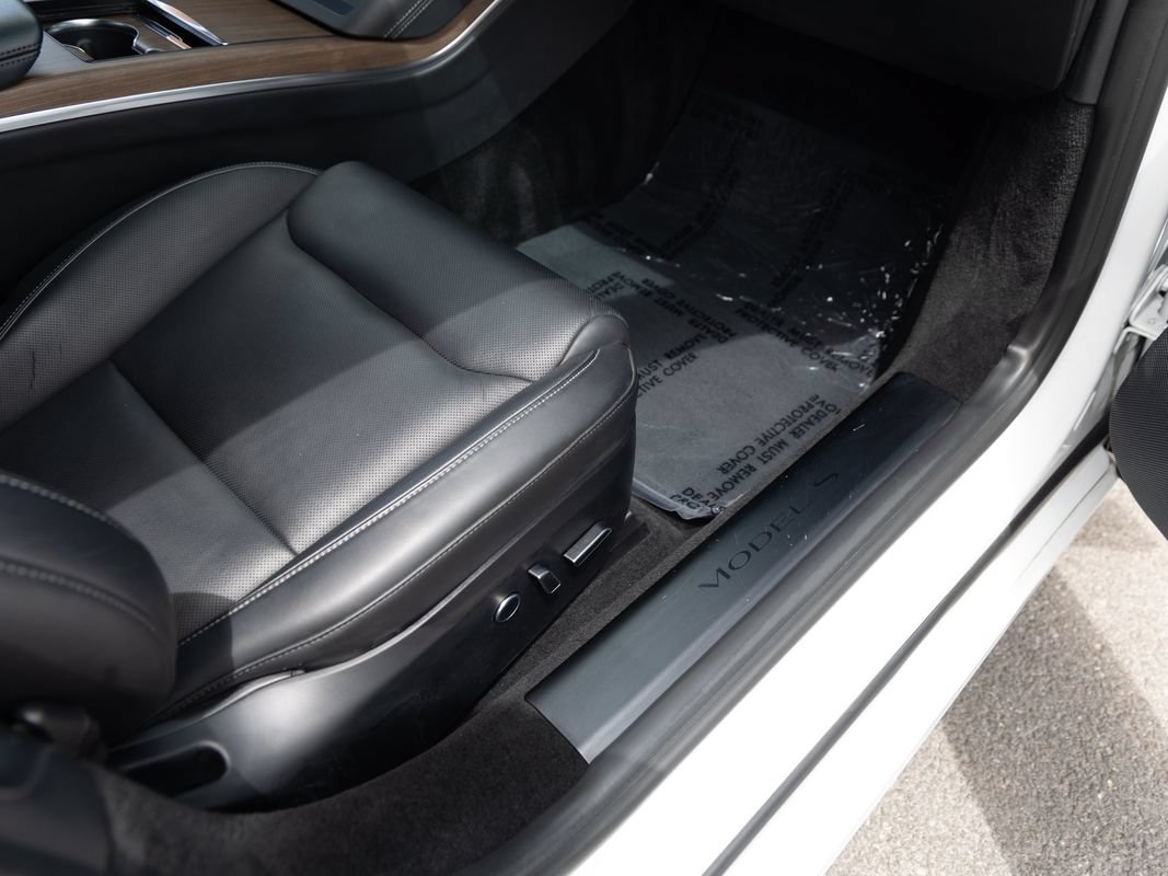 Used 2021 Tesla Model S Plaid AWD/4WD image 22
