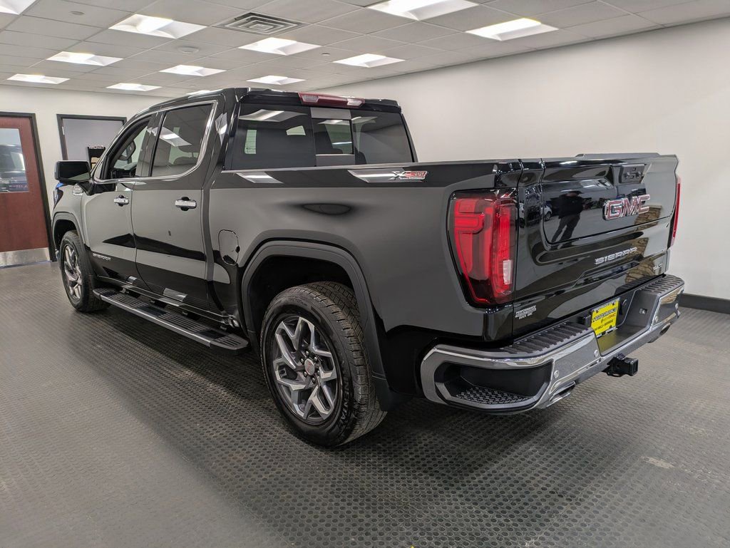Used 2023 GMC Sierra 1500 SLT w/ SLT Premium Plus Package image 6