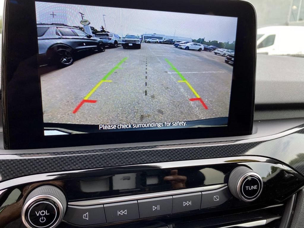 Used 2026 Ford Escape ST-Line AWD/4WD image 14