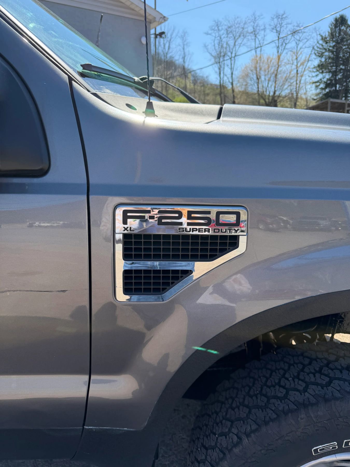 Used 2010 Ford F250 XLT image 4