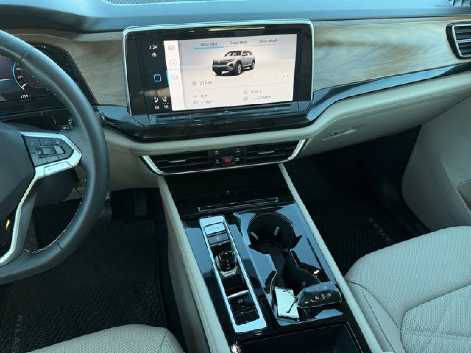 Used 2024 Volkswagen Atlas SE image 13