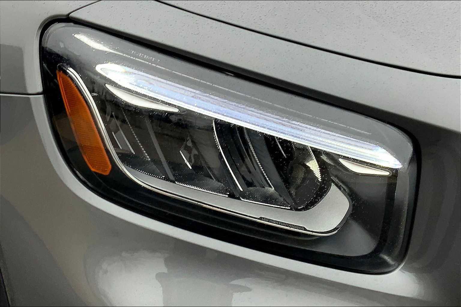 Certified 2025 Mercedes-Benz GLB 250 image 18