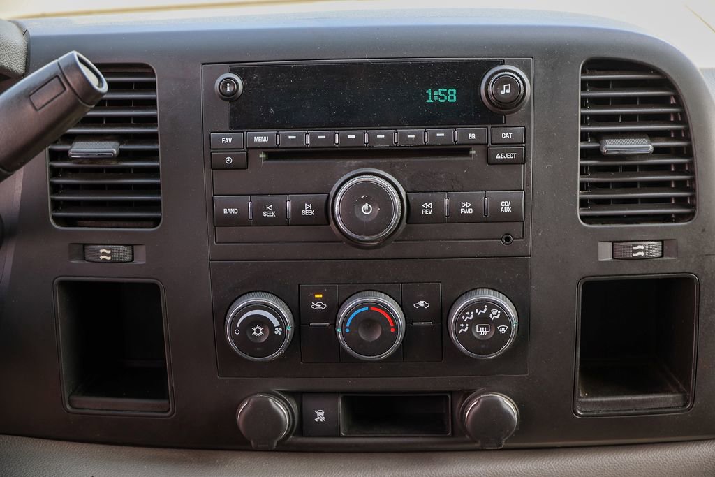 Used 2010 Chevrolet Silverado 1500 LS image 7