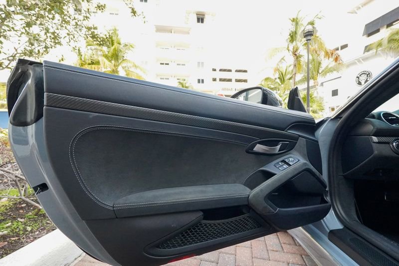 Used 2024 Porsche 718 Cayman GT4 RS image 59