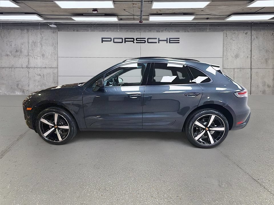 New 2026 Porsche Macan AWD/4WD image 2
