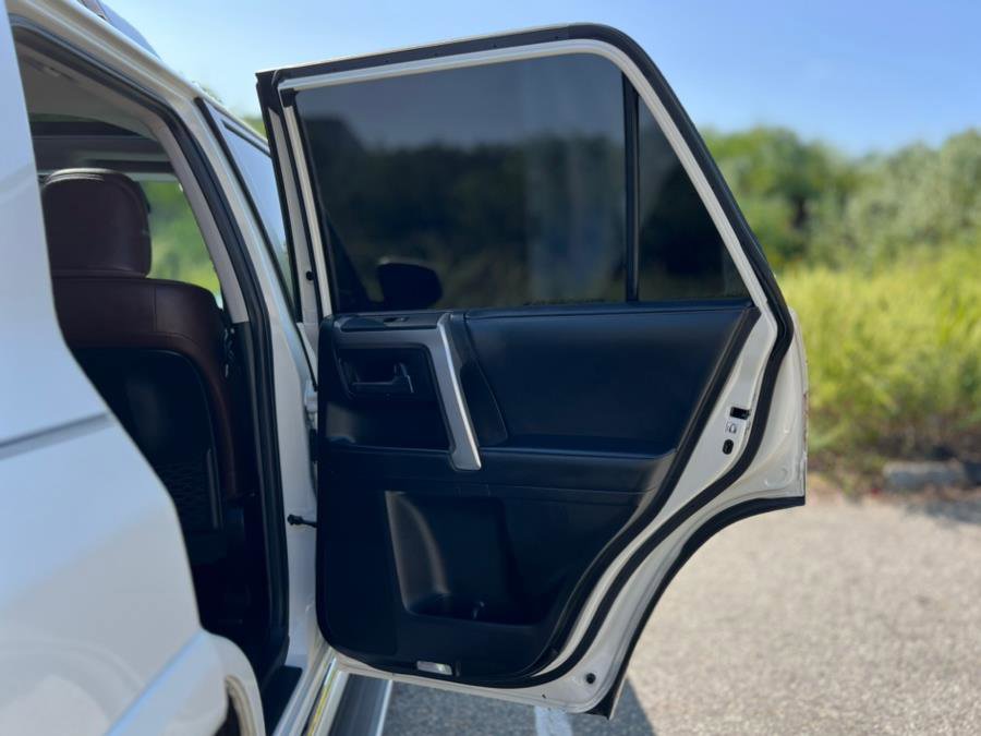 Used 2020 Toyota 4Runner Limited image 37