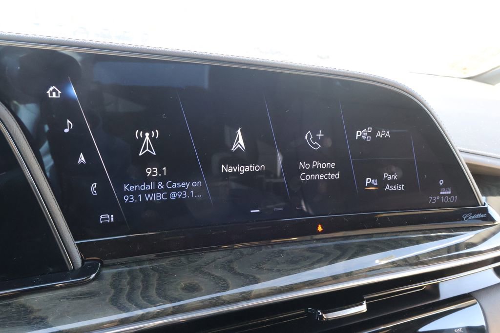 Used 2023 Cadillac Escalade Premium Luxury w/ Performance Package image 26