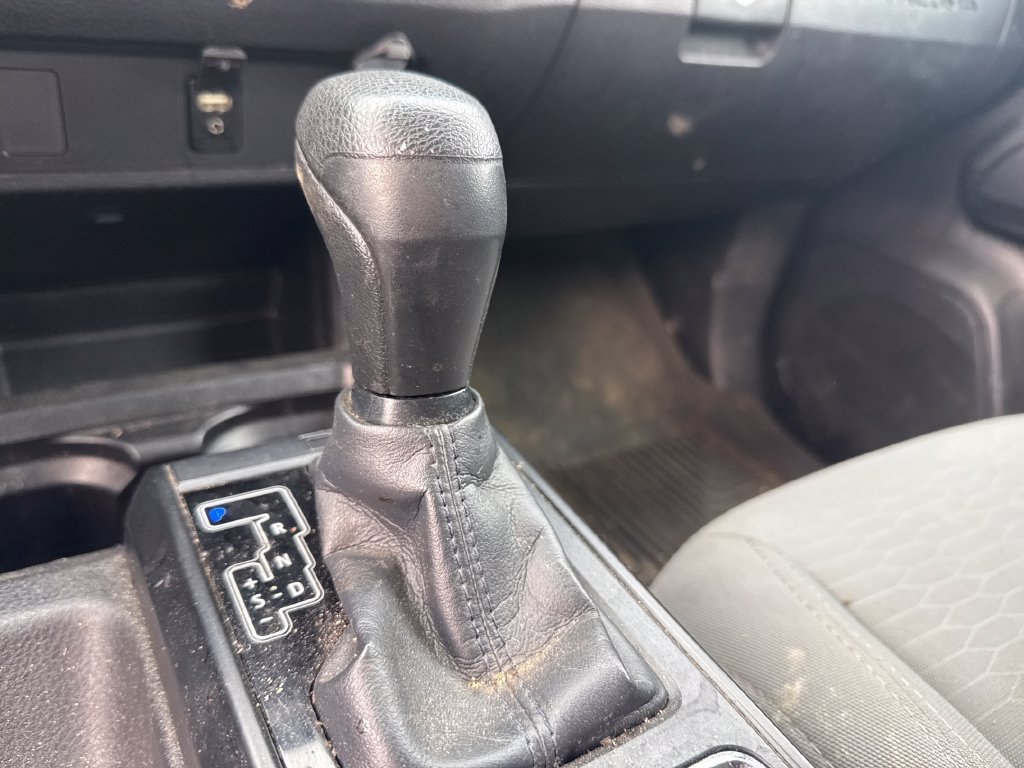 Used 2019 Toyota Tacoma SR RWD image 29