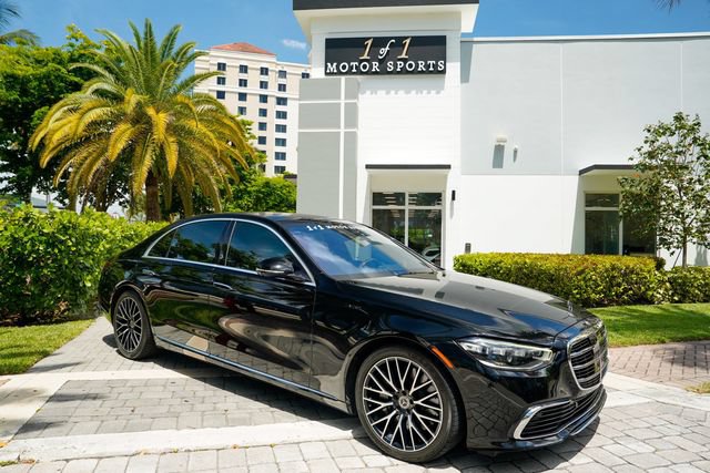 Used 2021 Mercedes-Benz S 580 4MATIC Sedan image 1