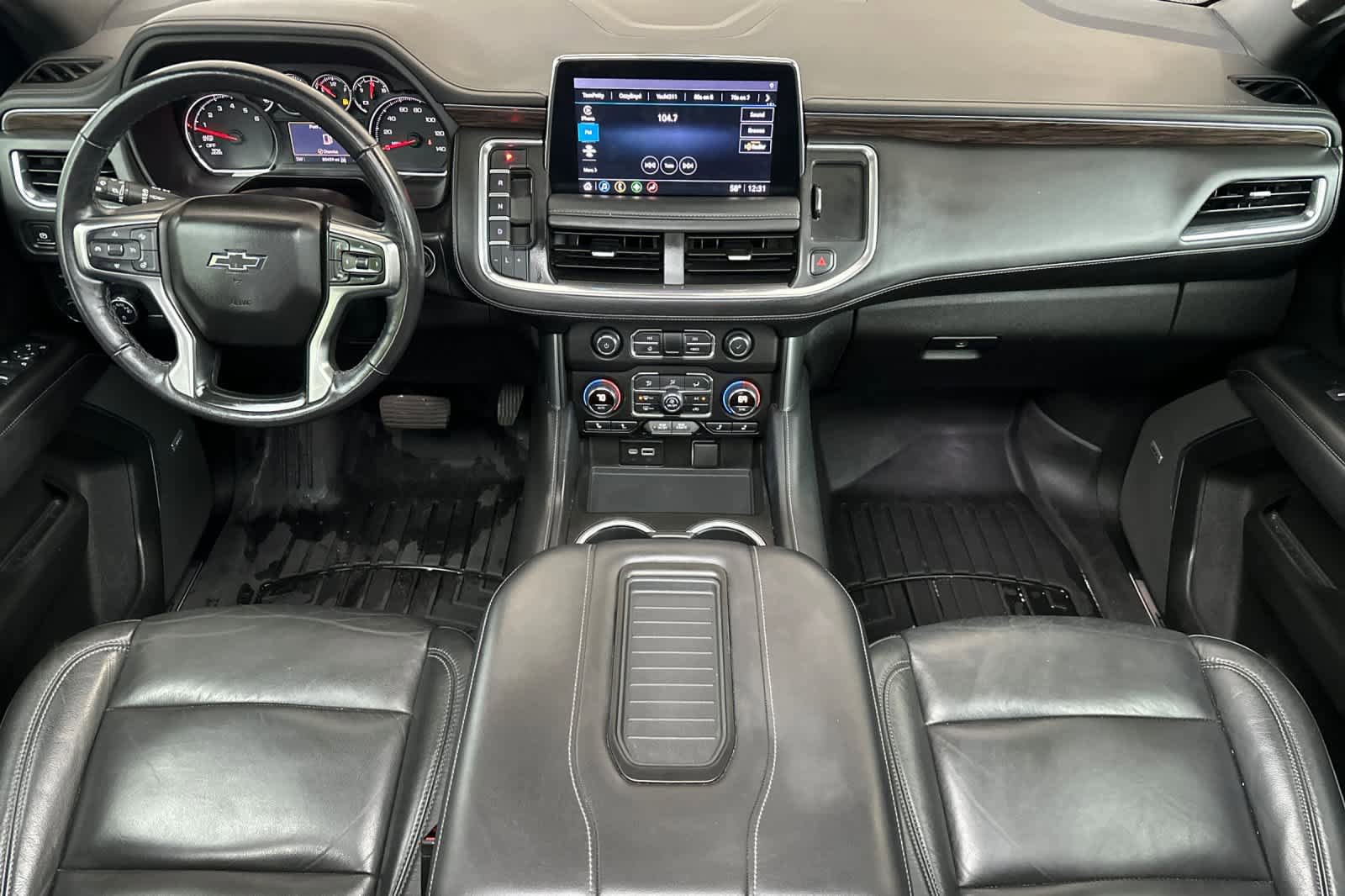 Used 2021 Chevrolet Tahoe Z71 w/ Z71 Signature Package image 3