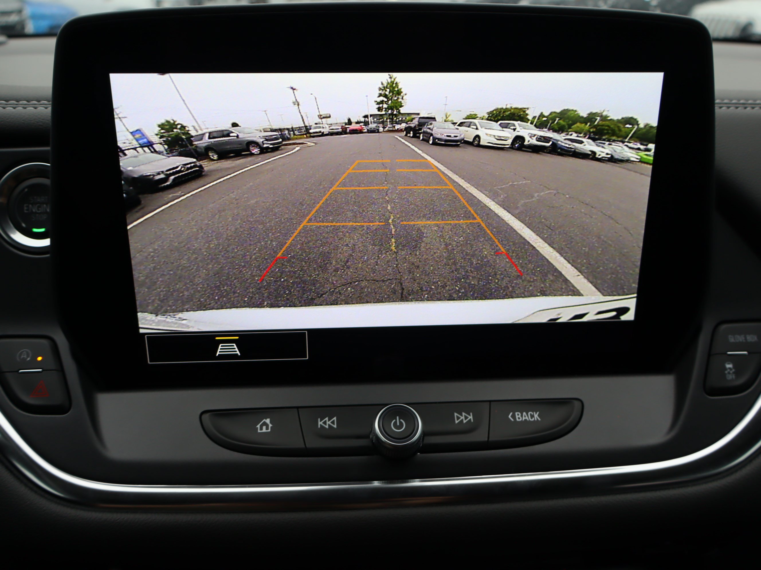 Used 2025 Chevrolet Blazer LT FWD image 26