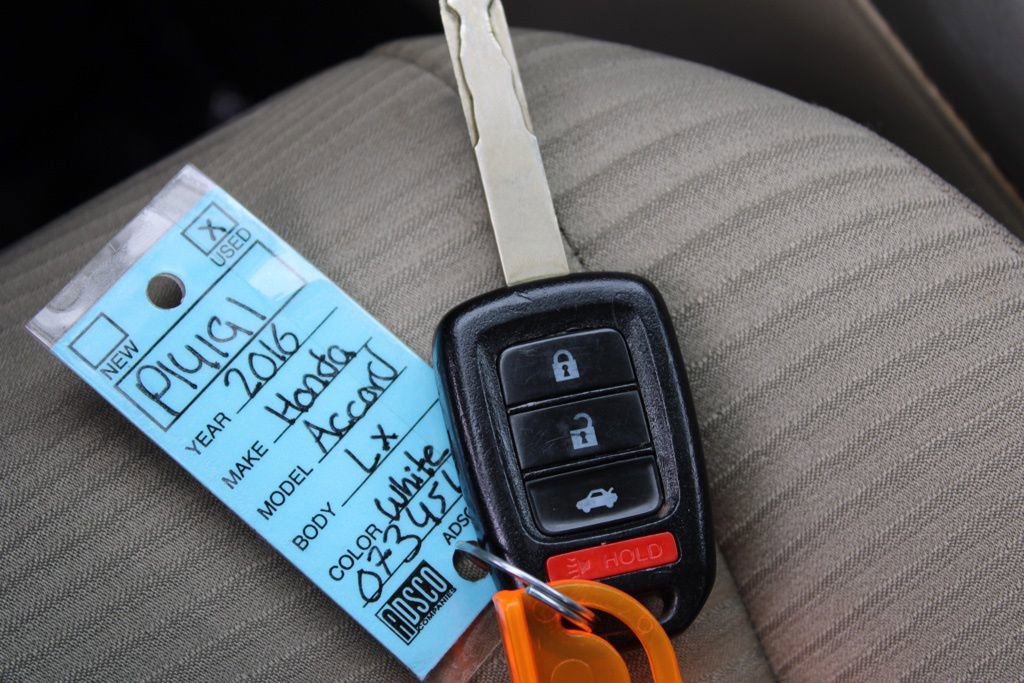 Used 2016 Honda Accord LX image 28