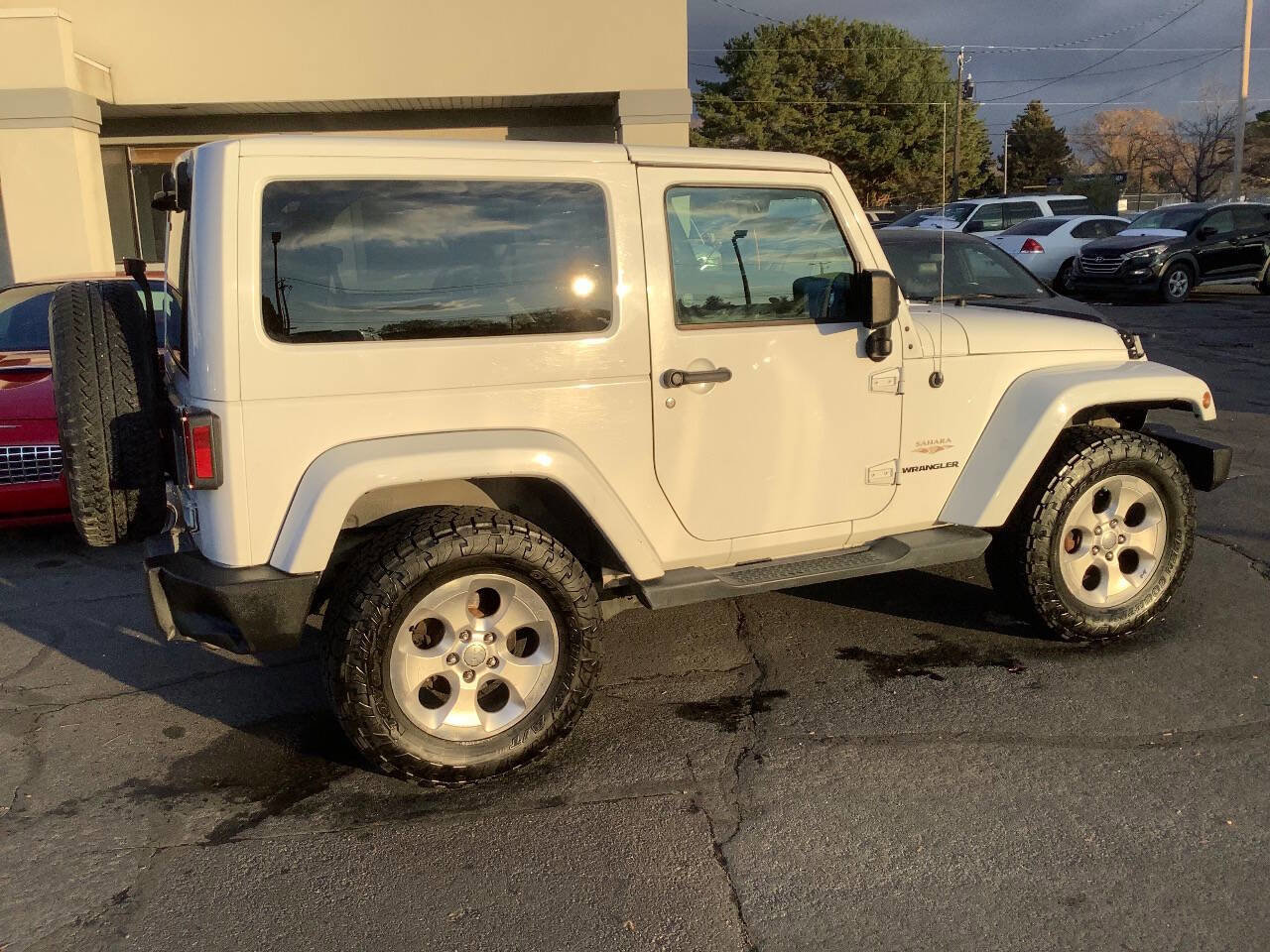 Used 2013 Jeep Wrangler Sahara w/ Connectivity Group image 13