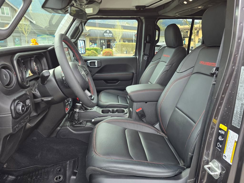 Used 2024 Jeep Wrangler Unlimited Rubicon w/ XTREMEE 35" Tire Package image 21