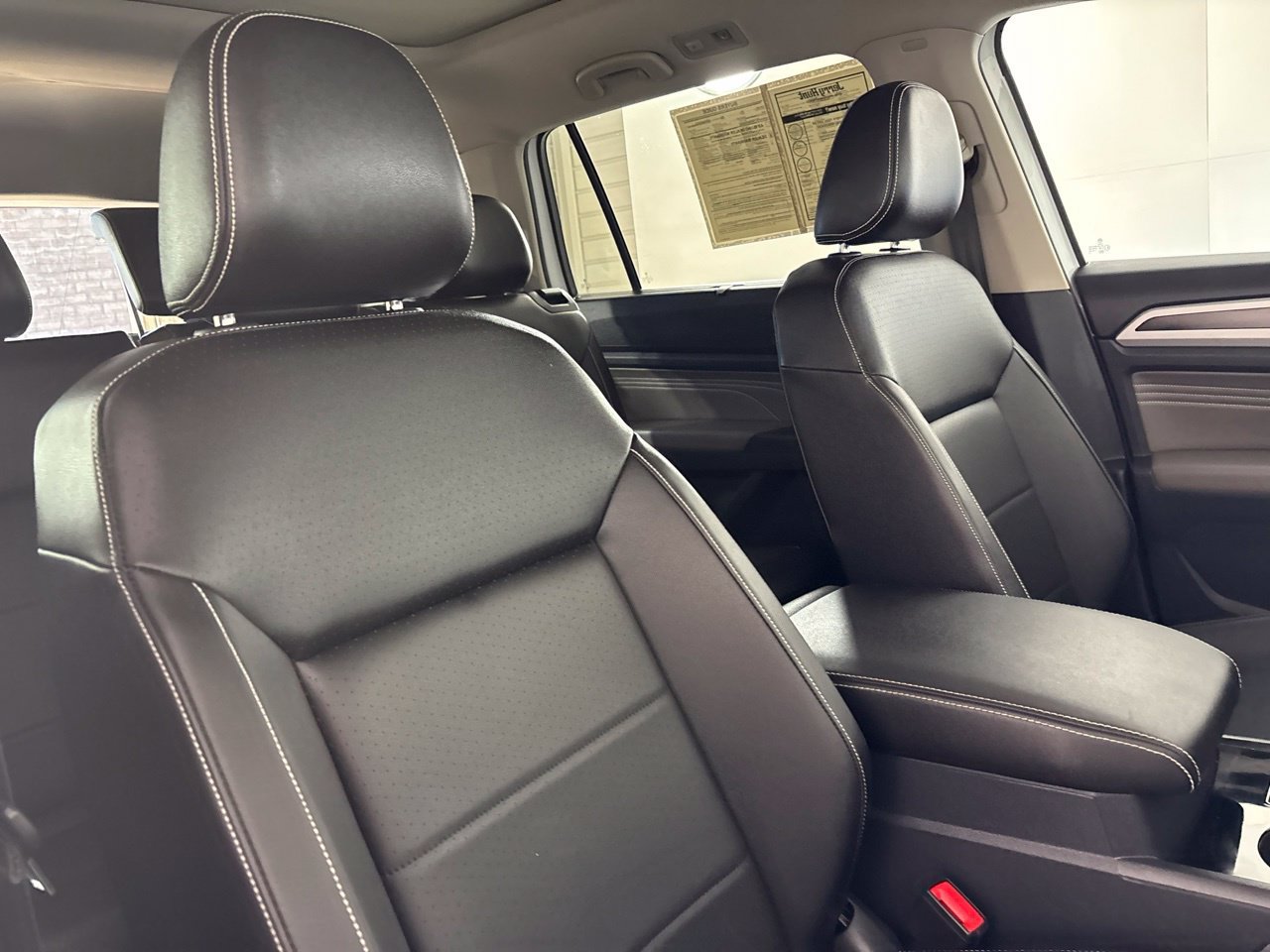 Used 2023 Volkswagen Atlas SE w/ Panoramic Sunroof Package AWD/4WD image 31