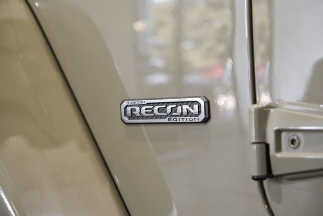 Used 2017 Jeep Wrangler Rubicon AWD/4WD image 23