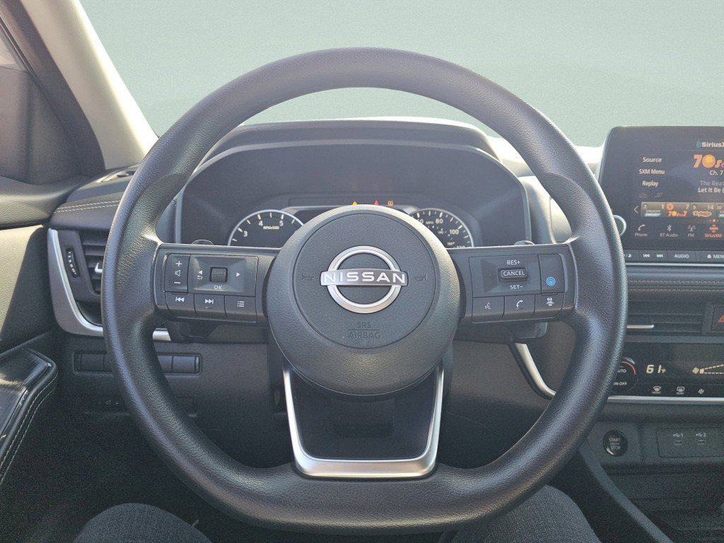 Used 2024 Nissan Rogue SV AWD/4WD image 28