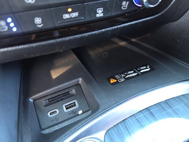 Used 2024 Buick Enclave Premium image 33