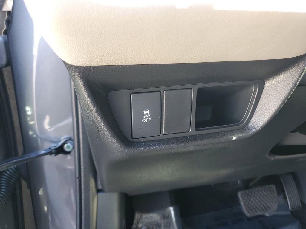 Certified 2026 Honda HR-V LX image 22