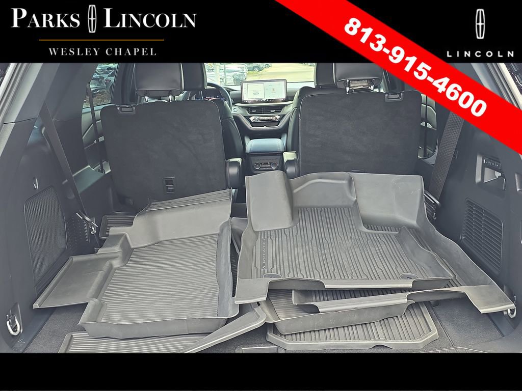 Used 2025 Ford Explorer ST w/ Sun And Sound Package image 8