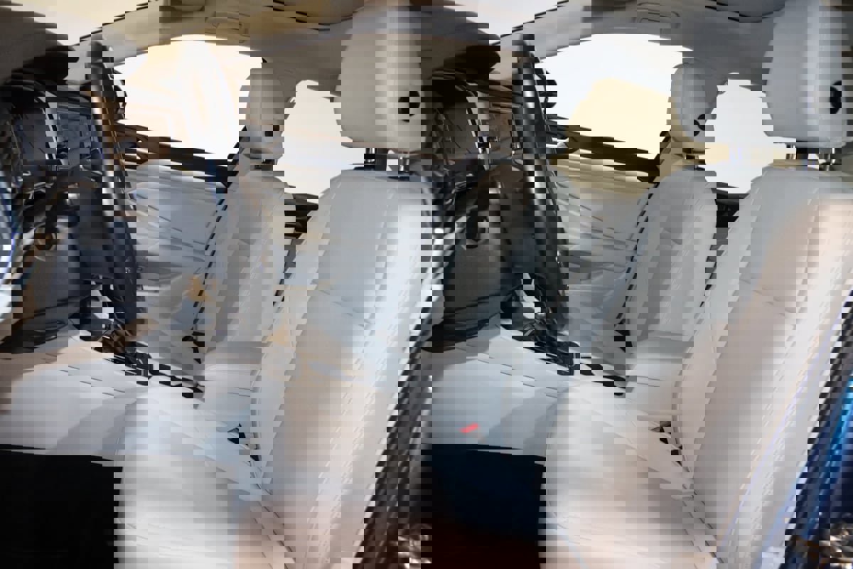 Used 2019 Volkswagen Jetta SE w/ Cold Weather Package image 29