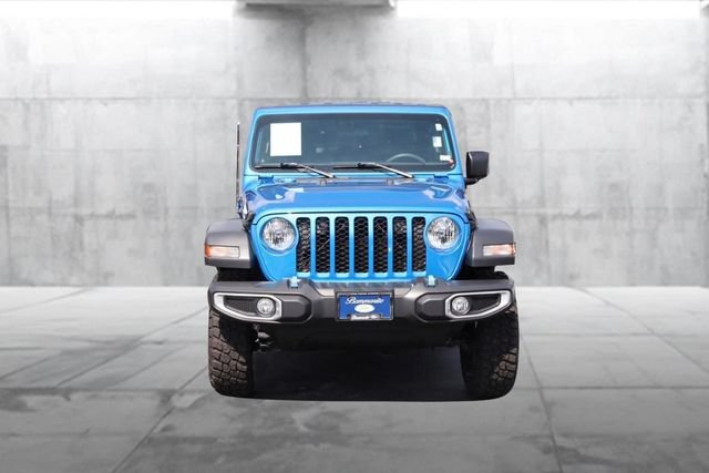 Used 2023 Jeep Gladiator Sport w/ Off Road Group AWD/4WD image 4