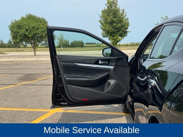 Used 2021 Nissan Maxima 3.5 SV w/ Floor Mat Group FWD image 5