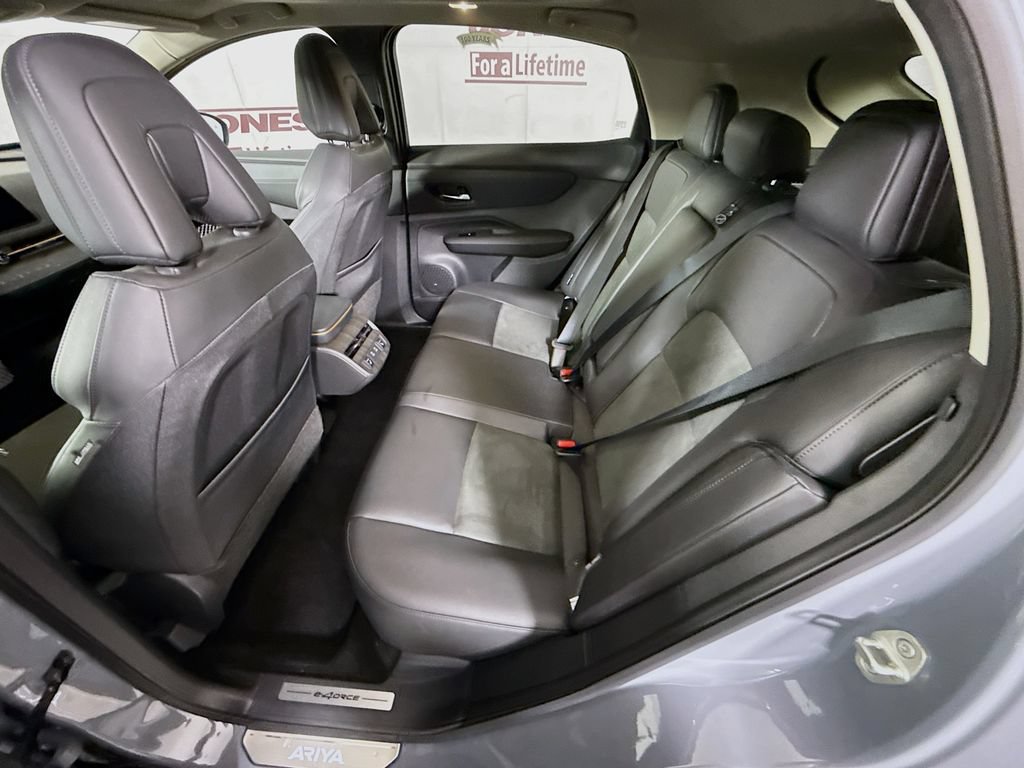 Certified 2025 Nissan Ariya AWD image 28