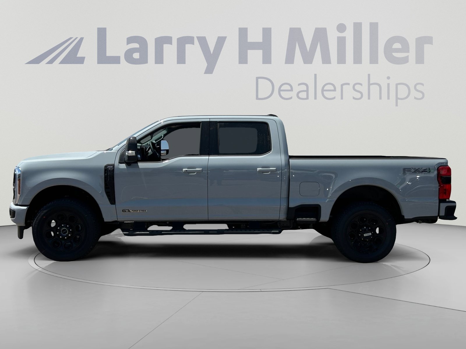 New 2026 Ford F250 Lariat w/ Black Appearance Package AWD/4WD image 2