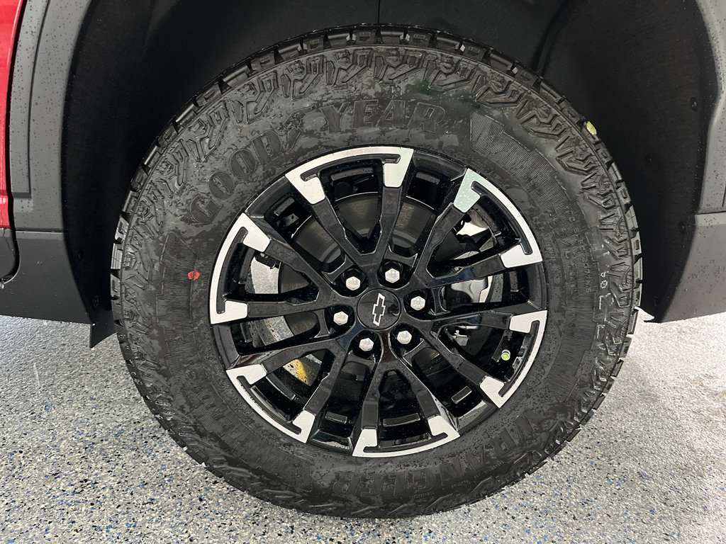 New 2026 Chevrolet Traverse Z71 AWD/4WD image 36