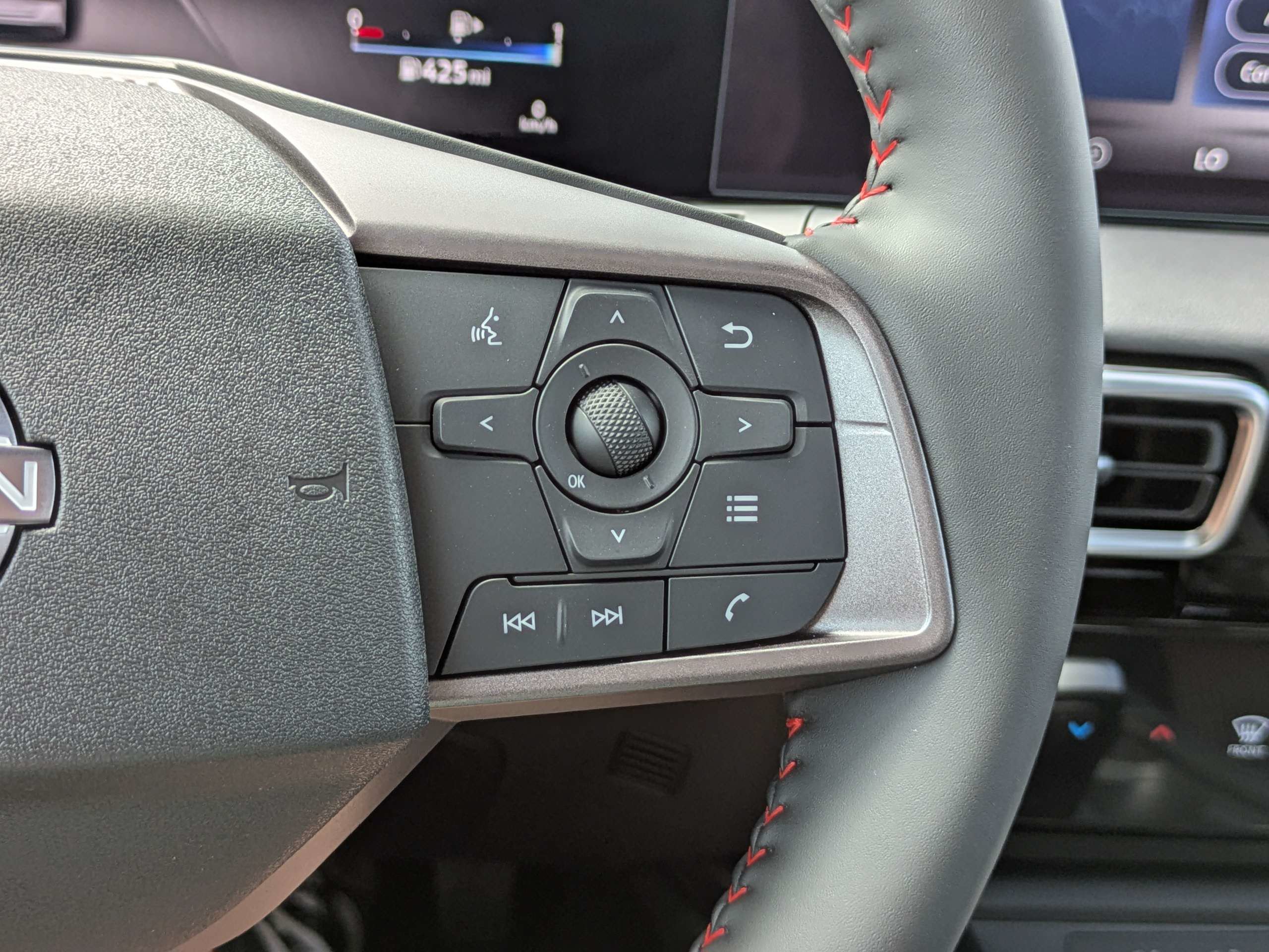 New 2027 Nissan Sentra SR FWD image 26