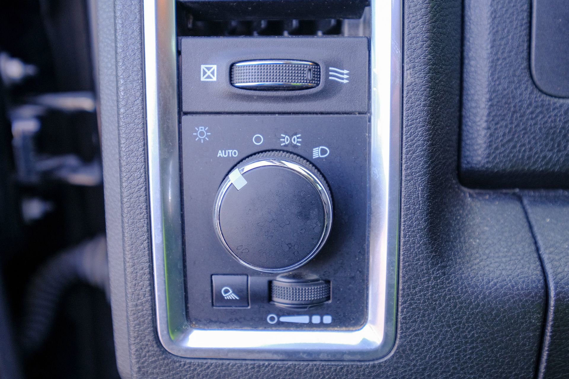 Used 2023 RAM 1500 Classic SLT w/ Trailer & Traction Group image 40