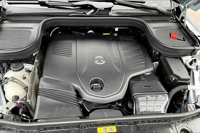 New 2026 Mercedes-Benz GLE 450 4MATIC Coupe image 9