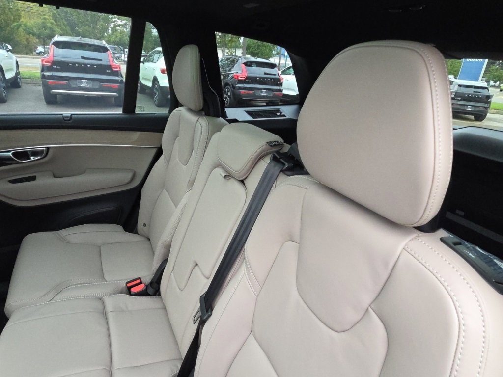 New 2026 Volvo XC90 B6 Ultra image 6