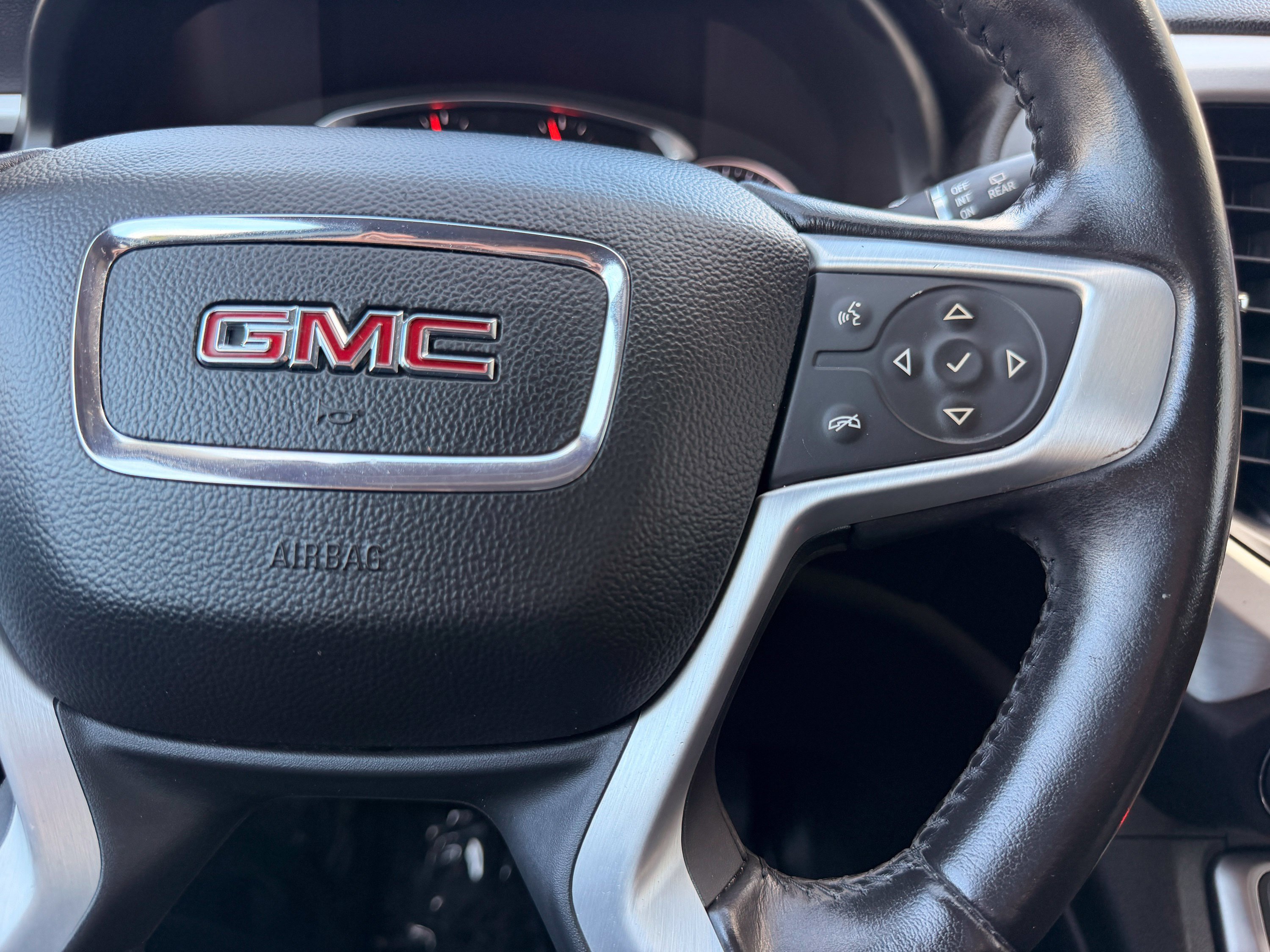 Used 2020 GMC Acadia SLT w/ Premium Package AWD/4WD image 39
