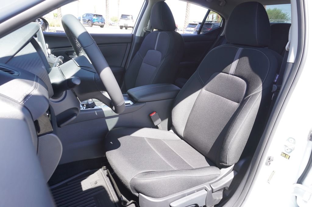 Certified 2025 Nissan Sentra SV w/ All-Weather Package FWD image 13