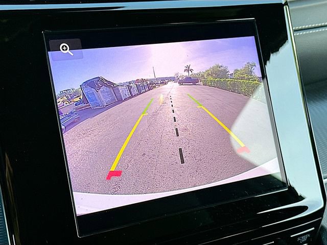 Used 2024 Jeep Grand Cherokee Altitude image 13