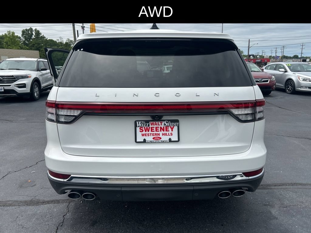 Used 2025 Lincoln Aviator Reserve w/ Equipment Group 201A AWD/4WD image 26