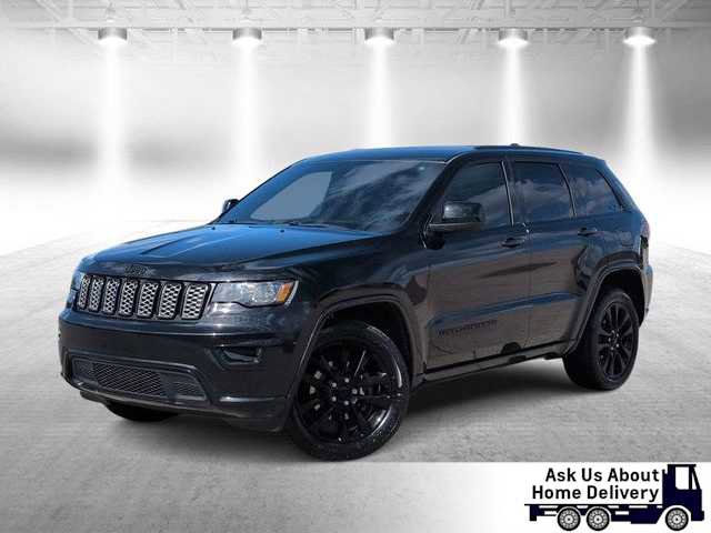 Used 2019 Jeep Grand Cherokee Altitude AWD/4WD image 1