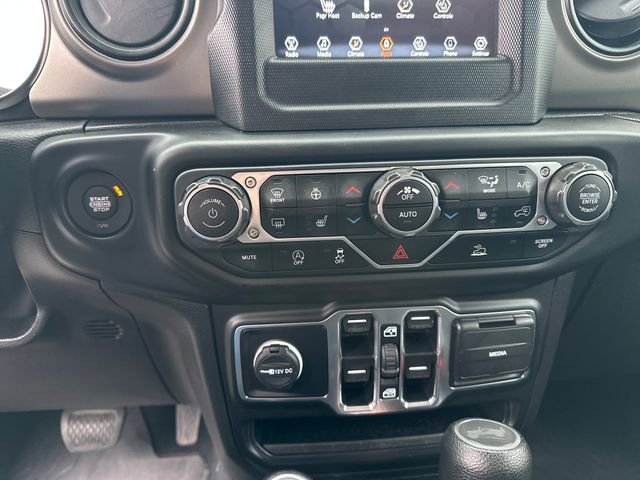 Used 2022 Jeep Wrangler Unlimited Sport AWD/4WD image 25