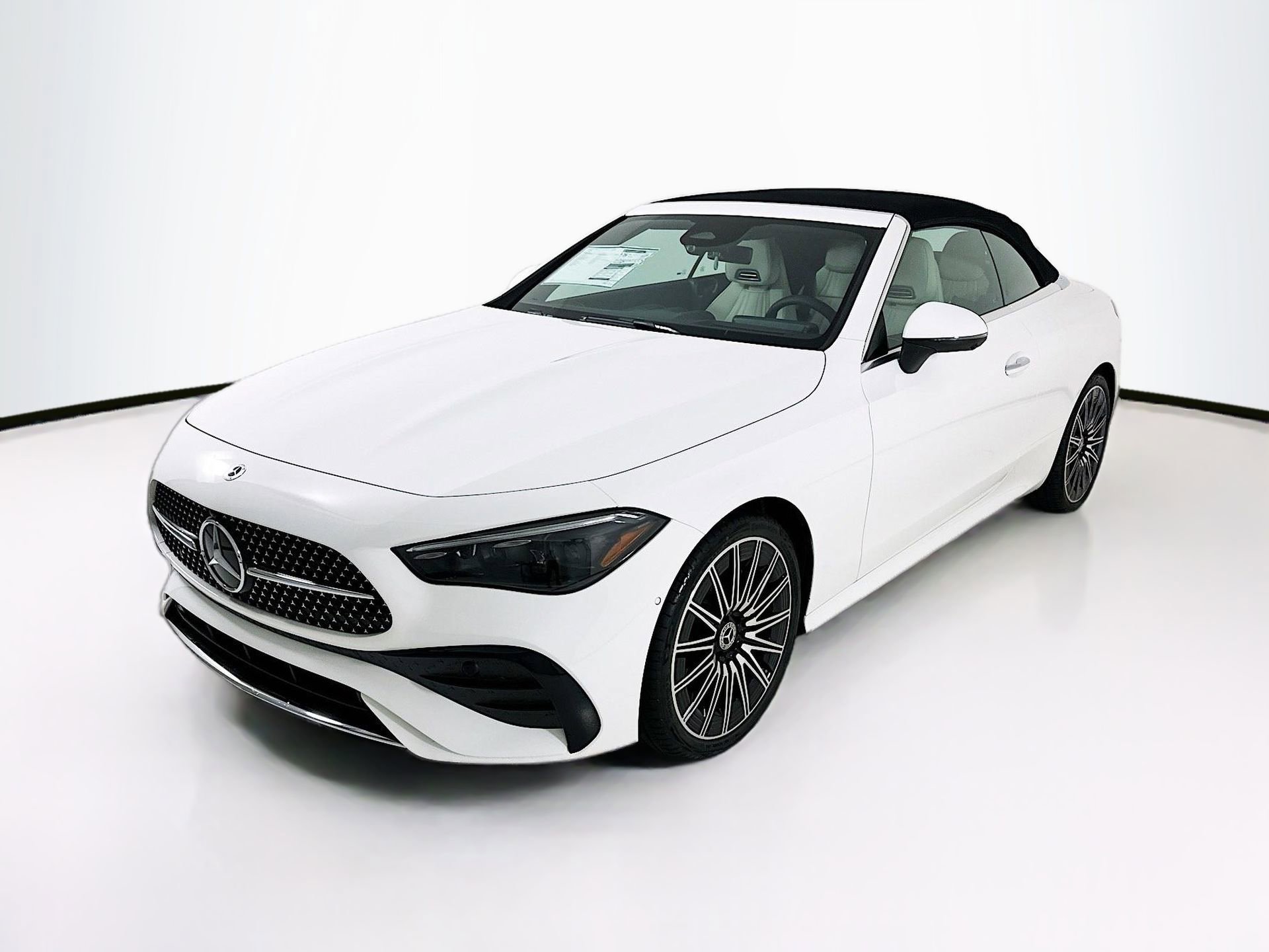 New 2026 Mercedes-Benz CLE 300 4MATIC Cabriolet image 3