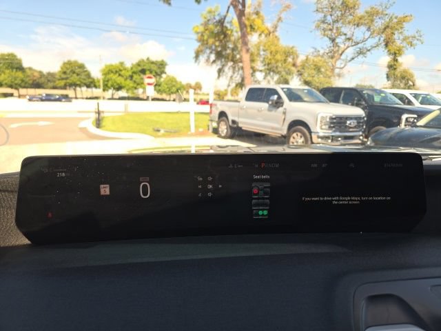 Used 2025 Ford Expedition Active AWD/4WD image 13