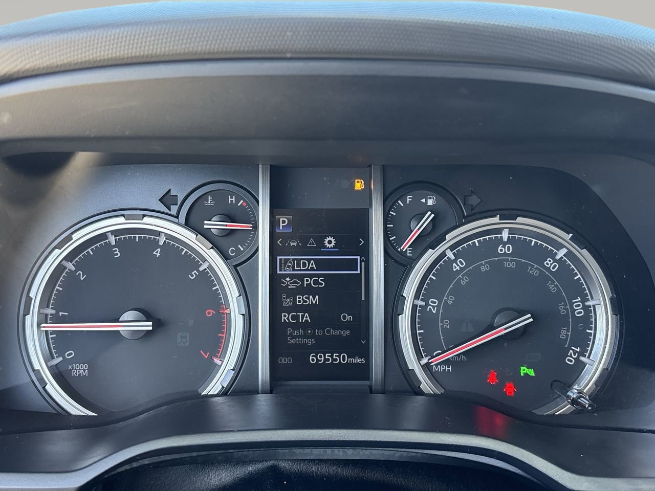 Used 2023 Toyota 4Runner Limited image 32