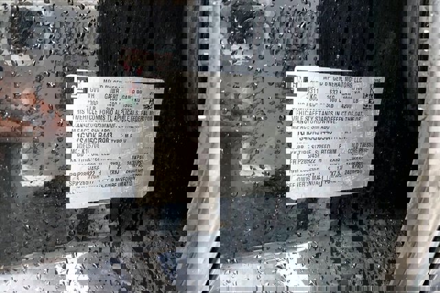 Used 2016 Cadillac Escalade Platinum image 31